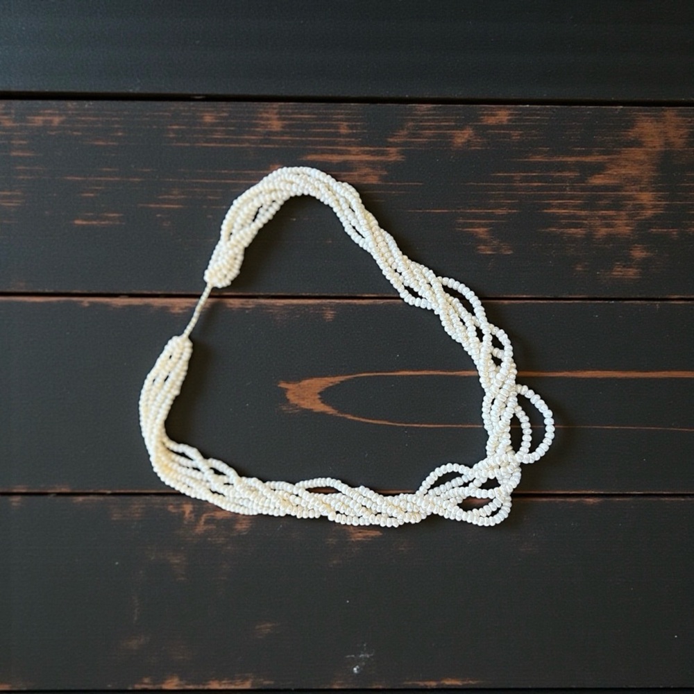 Stunning Genuine 6-Strand Freshwater Pearl Necklace (4mm - 29")